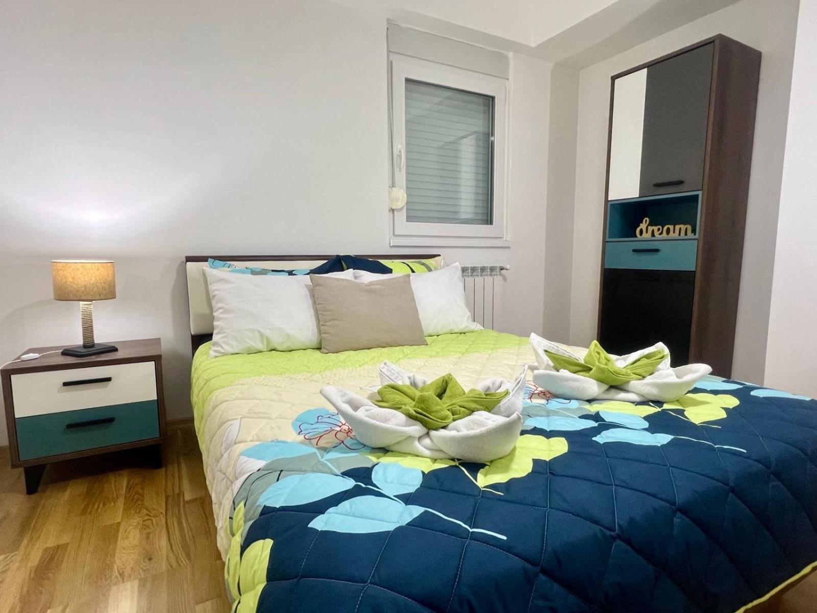 Green Apartment 斯科普里 外观 照片